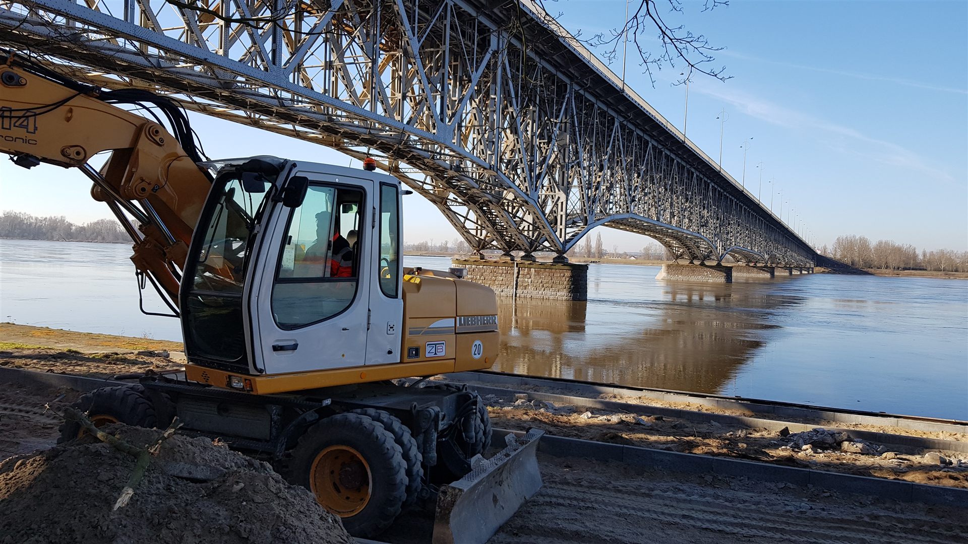 Koparka kołowa Liebherr podczas pracy